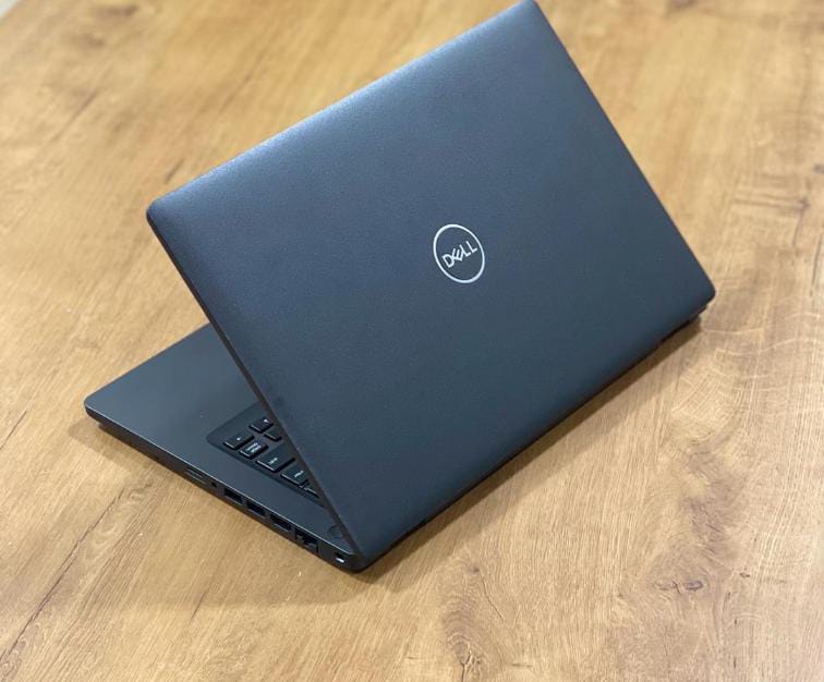 Latitude 5400